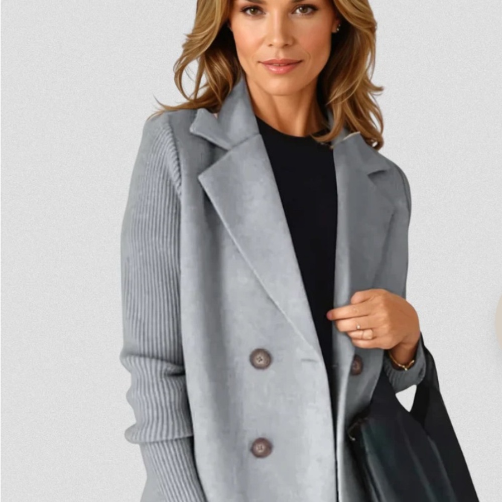 Jolie Blake | Grey Eva Sweater Blazer in Size L